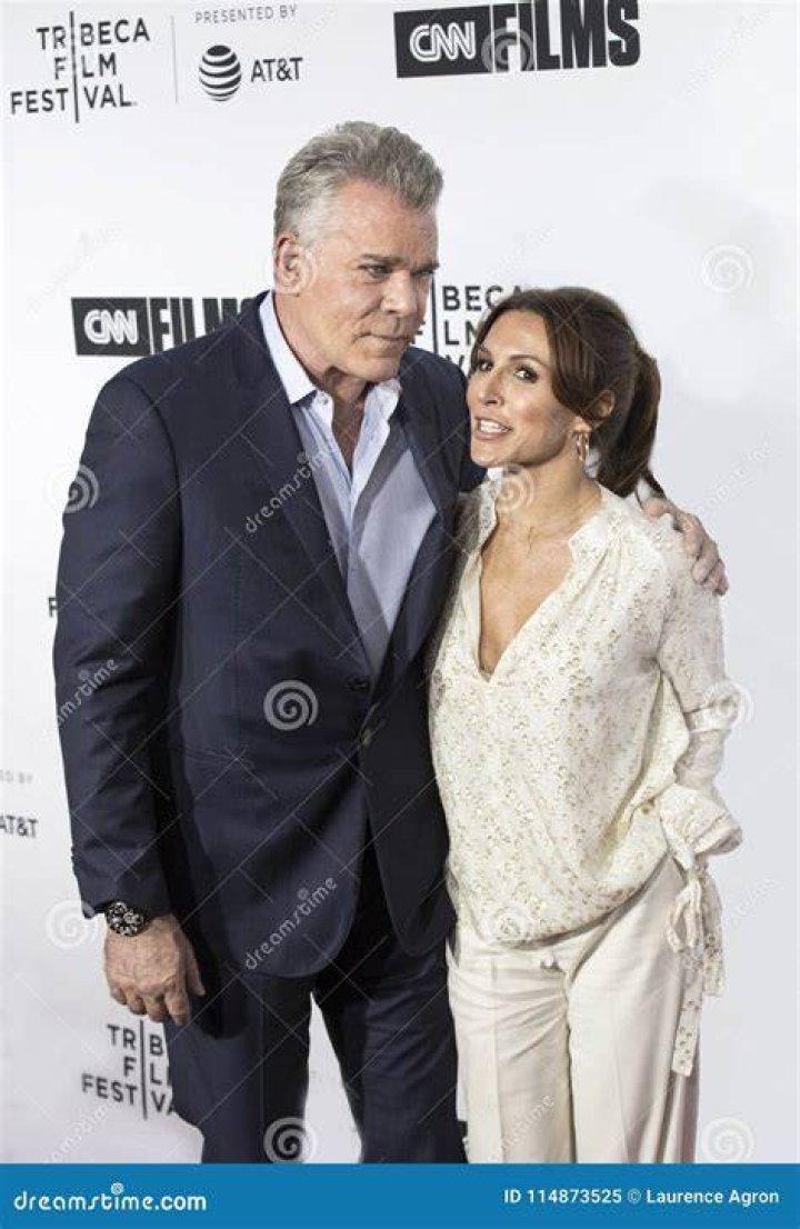 Ray Liotta and Silvia Lombardo at SAG-AFTRA Foundation Patron of the Artists Awards 2017 on November 9, 2017, in Beverly Hills, California. | Source: Getty Images