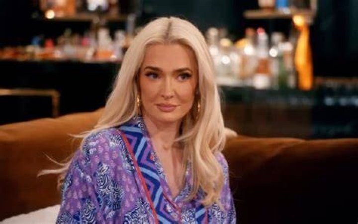 Erika Jayne Calls Out Lisa Vanderpump for Having Bad Breath on Instagram RHOBH Erika Jayne Calls Out Lisa Vanderpump for Having Bad Breath on Instagram