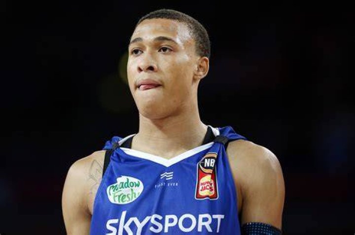RJ Hampton has the skills of a classic point guard