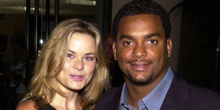 Robin Stapler and Alfonso Ribeiro at The 2nd Annual Family Television Awards on August 2, 2000, in California. | Source: Getty Images
