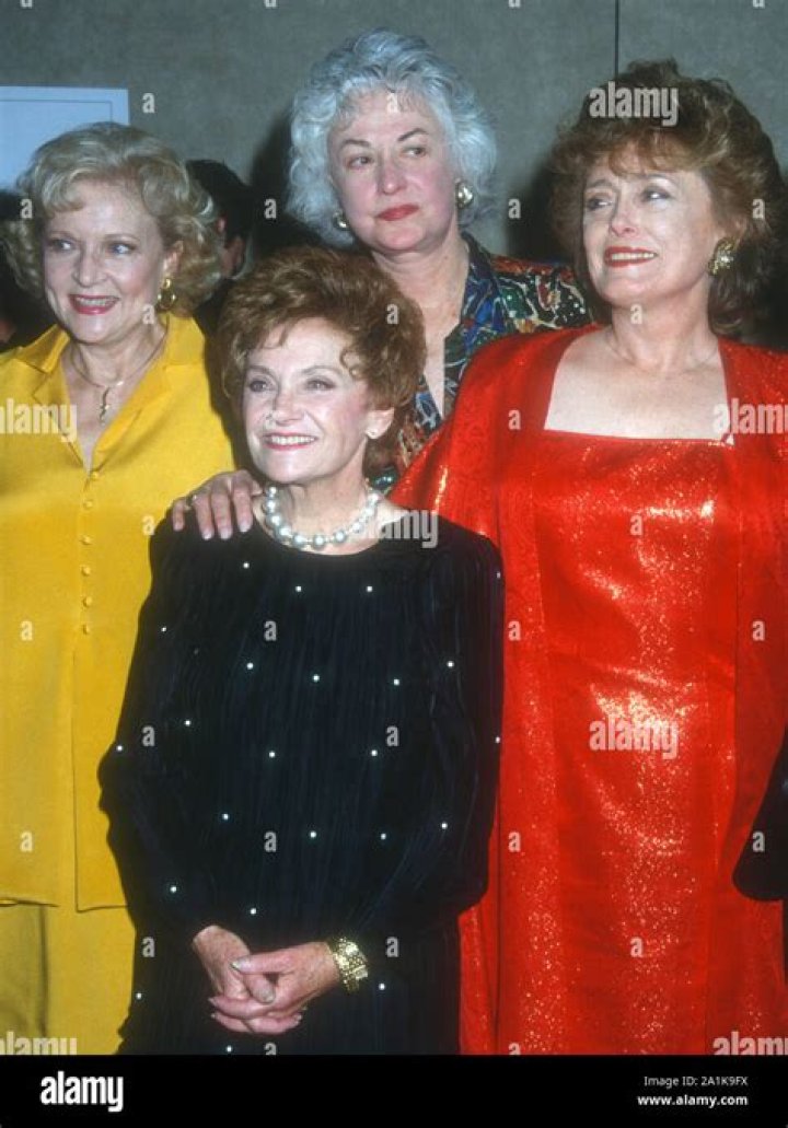 Rue McClanahan, Estelle Getty, Bea Arthur, and Betty White with their Emmys for Outstanding Lead Actress in a Comedy Series | Photo: Getty Images