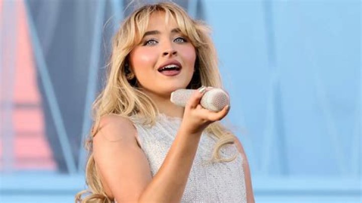 Sabrina Carpenter's Height And Weight: A Closer Look At The Star