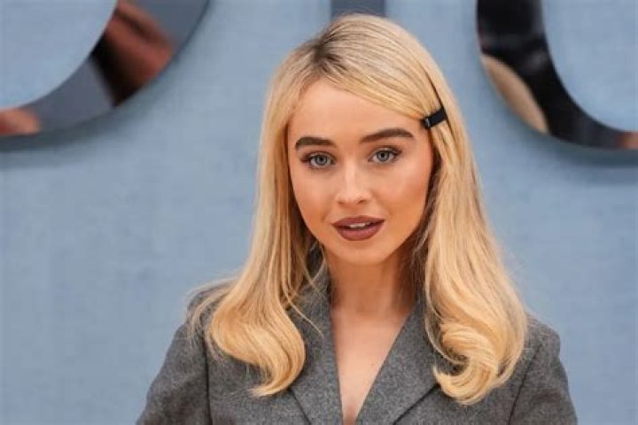 Sabrina Carpenter Comprehensive Biography, Age, Height, Career Highlights & Fascinating Facts