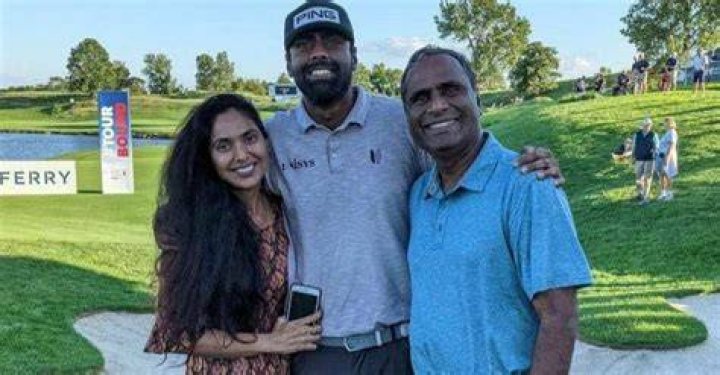 Sahith Reddy Theegala with his family