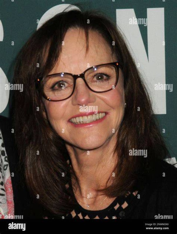 Sally Field signs copies of her book, "In Pieces." | Source: Getty Images