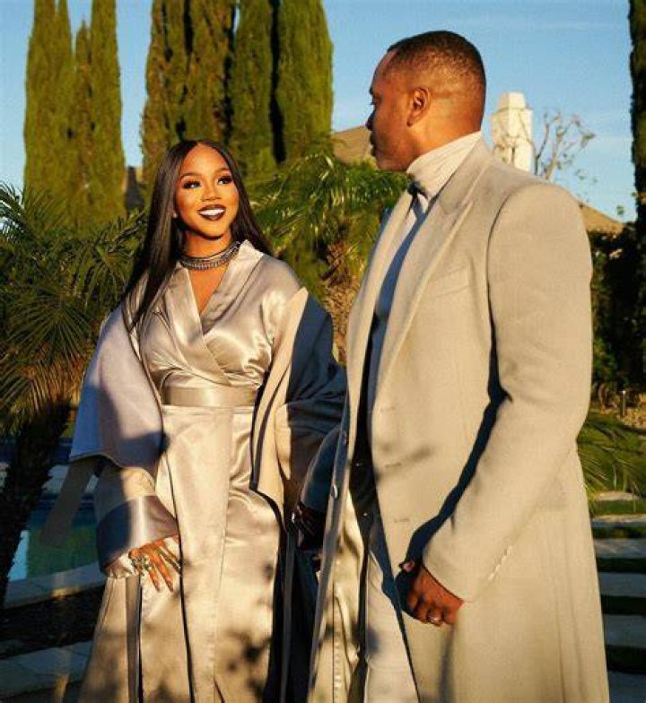 Sarah Jakes Roberts and his brother Jermaine speak on stage during the Woman Evolve 2023 on September 16, 2023, in Arlington, Texas. | Source: Getty Images