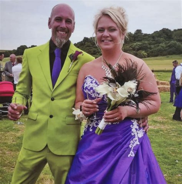 Sasha Walpole and her husband Ian pictured in a loved-up 2017 snap on social media. The couple first met in 2001 and wed in 2016