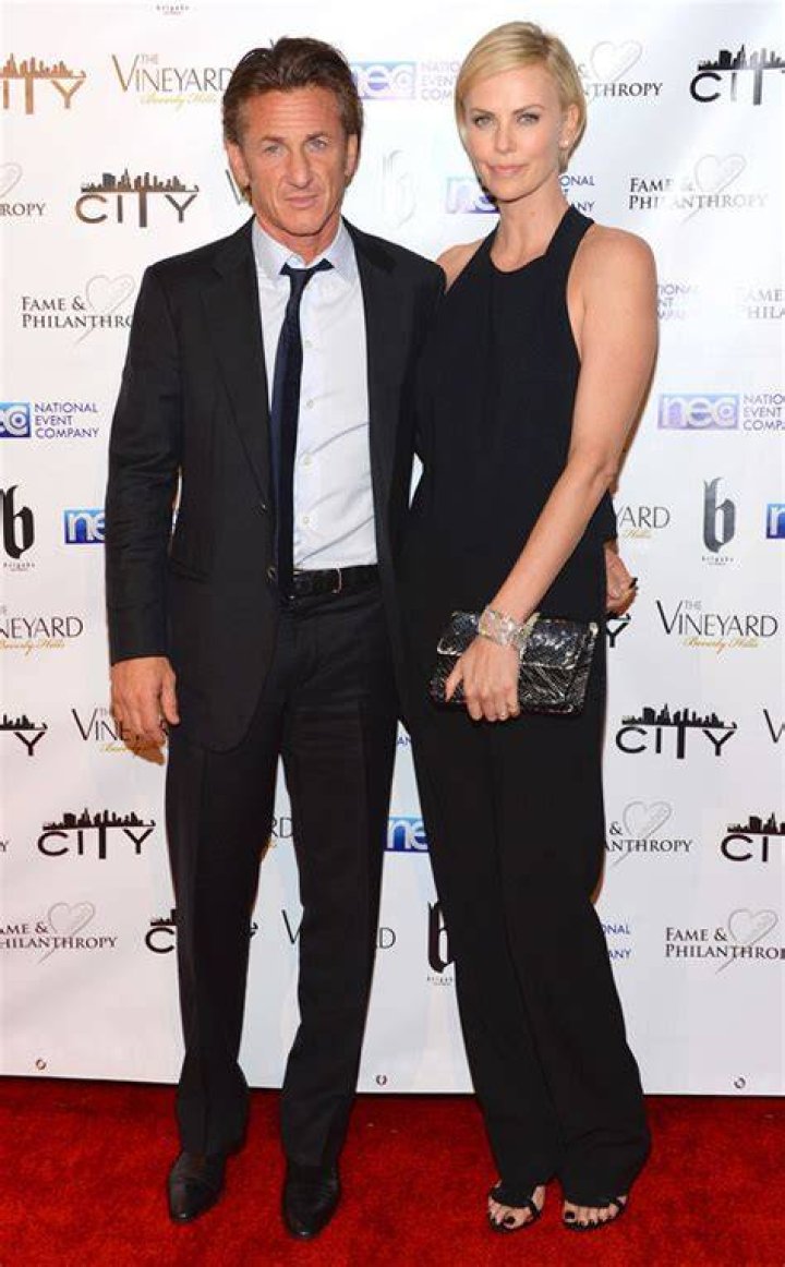 Sean Penn and Charlize Theron in Cannes, France on May 14, 2015 | Source: Getty Images