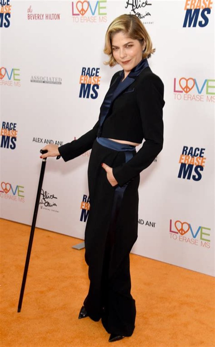 Selma Blair, honored with the Media Access Visionary Award, delivers a speech during the 2021 Media Access Awards Presented By Easterseals on November 17, 2021 | Source: Getty Images