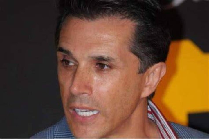Sergio Mayer confunde actor porno con estudiante de f&iacute;sica nuevolaredo.tv