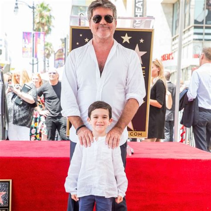 Simon Cowell Says Son Eric, 8, Helped Him 'Nearly Quit' Smoking