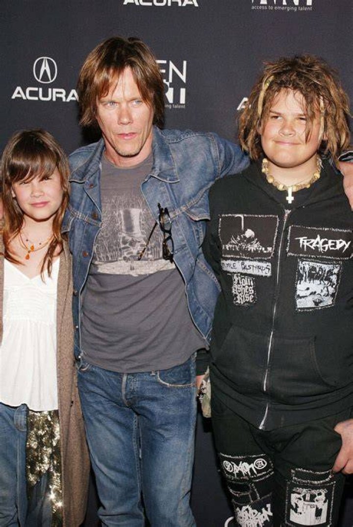 Sosie, Travis, and Kevin Bacon at the "Death Sentence" premiere after-party on August 28, 2007, in New York | Source: Getty Images