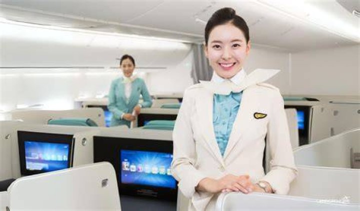 【South Korea】 Korean Air cabin crew / 大韓航空 客室乗務員 【韓国】 여자들, 여성