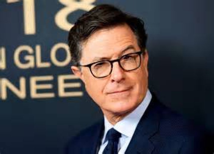 Stephen Colbert arrives for the Showtime Golden Globe Nominees Celebration at Sunset Tower on January 6, 2018 | Photo: GettyImages