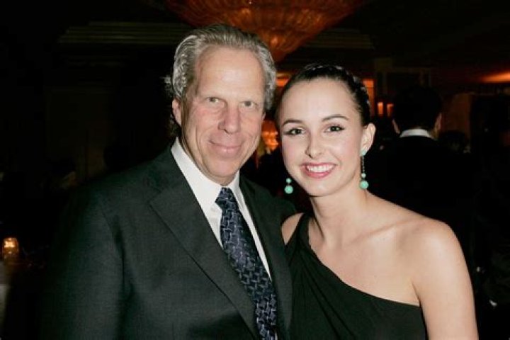 Steve Tisch and Hilary Tisch at Saks Fifth Avenues Unforgettable Evening Benefitting EIFs Womens Cancer Research Fund in Beverly Hills | Source: Getty Images