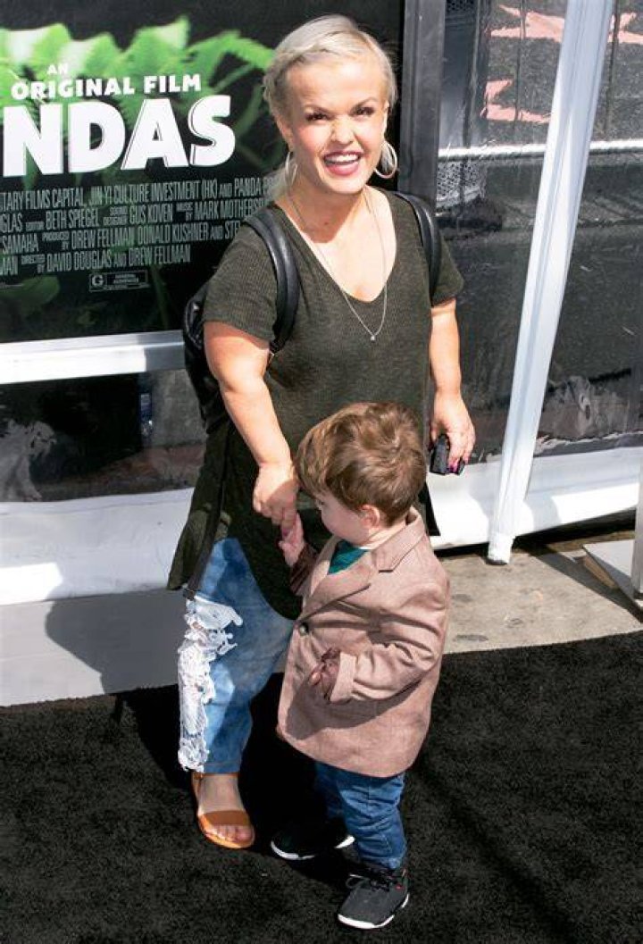 Terra Jole and son Grayson Gnoffo at the 6th Annual Celebrity Red CARpet Safety Awareness Event in 2017 | Source: Getty Images