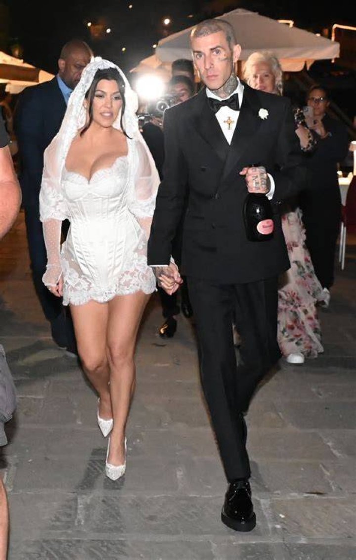 The Branded Marriage of Kourtney Kardashian and Travis Barker The New York Times