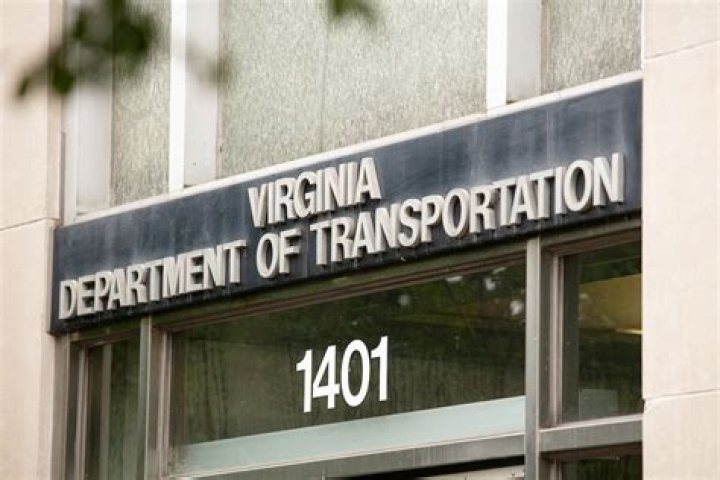 The Virginia Department of Transportation (VDOT) confirmed both directions of I-95 remained shut down between Ruther Glen, Virginia, in Caroline County and exit 152 in Dumfries, Prince William County, as of Tuesday morning
