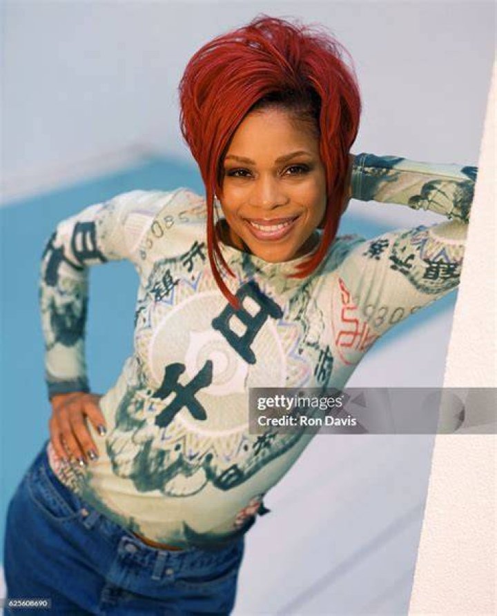 Tionne "T-Boz" Watkins of TLC with her daughter, Chase Anela Rolison, attend Paper City and Sickle Cell Foundation of Georgia Present the Traveling Chase's Closet Trunk Show on February 24, 2005. | Source: Getty Images