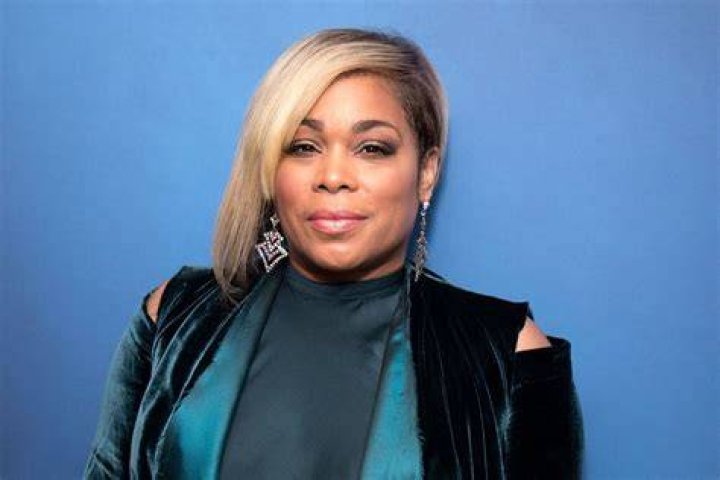 Tionne "T Boz" Watkins of TLC and her daughter, Chase Anela Rolison, arrive at a fashion show and party to benefit the Make A Wish Foundation at The Park August 2, 2005, in New York City. | Source: Getty Images