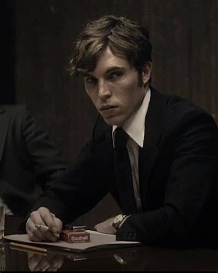 Tom Hughes, Harry Potter Headcannons, Crazy Girls, Celebs, Celebrities, Wizarding World, Dark