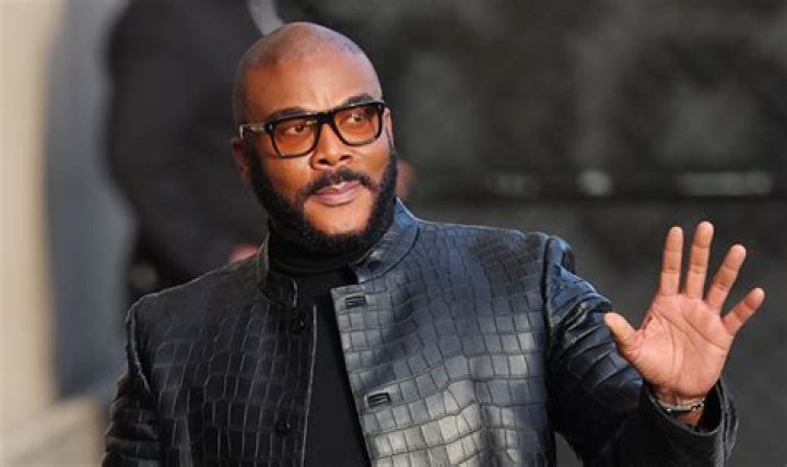 Tyler Perry arrives at the WACO Theater Center's 3rd Annual Wearable Art Gala at The Barker Hangar at Santa Monica Airport | Photo: Getty Images