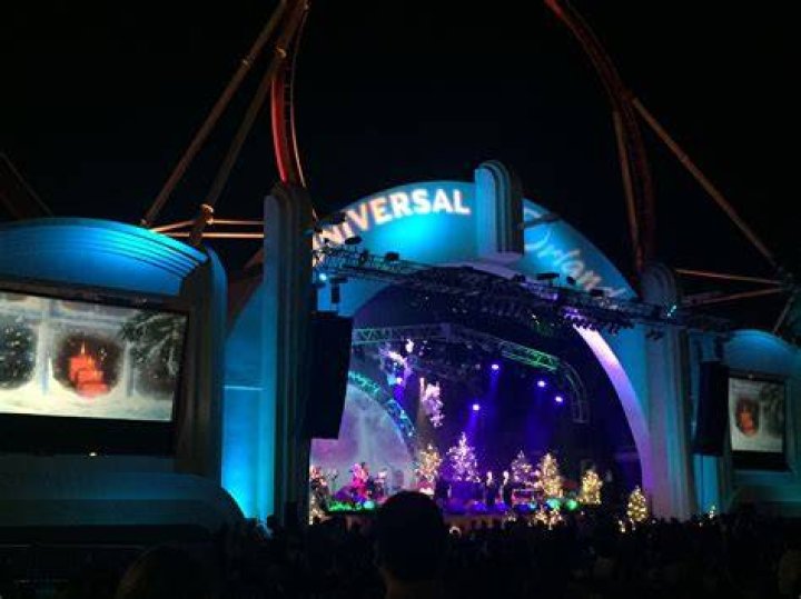 Universal Orlando 2015 Mannheim Steamroller