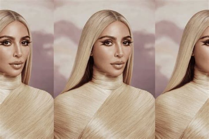 Unveiling The Allure: The Fascination With Mim Kardashian Naked
