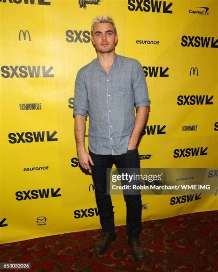 Unveiling The Charismatic World Of Alex Roe