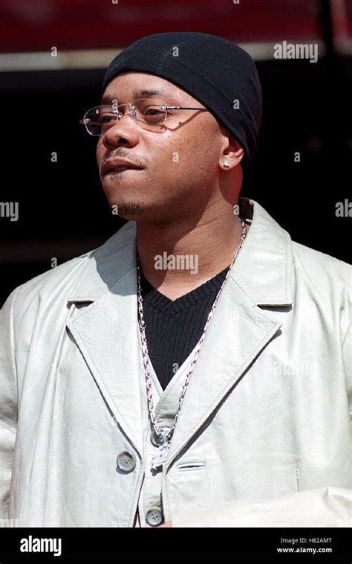 Unveiling The Mystery: Who Is Donell Jones' Wife?