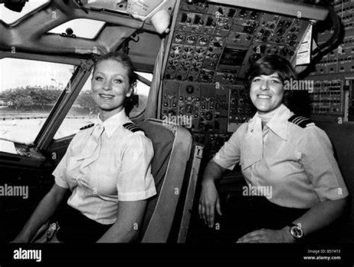 Valerie Walker Plane Crash A Comprehensive Overview