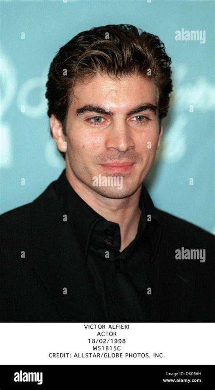 Victor Alfieri's Portrait Photos Wall Of Celebrities