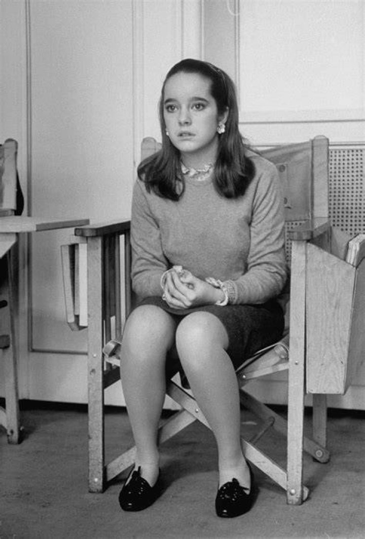 Victoria Chaplin, age 14, watching shooting of the movie A Countess From Hong Kong, February 01, 1966 | Photo: GettyImages