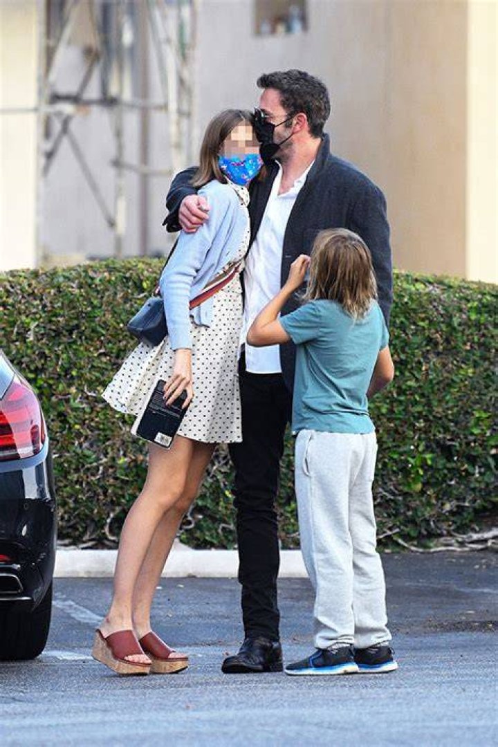 Violet Affleck, Ben Affleck, and Jennifer Lopez are seen leaving their hotel, on July 23, 2022, in Paris, France. | Source: Getty Images
