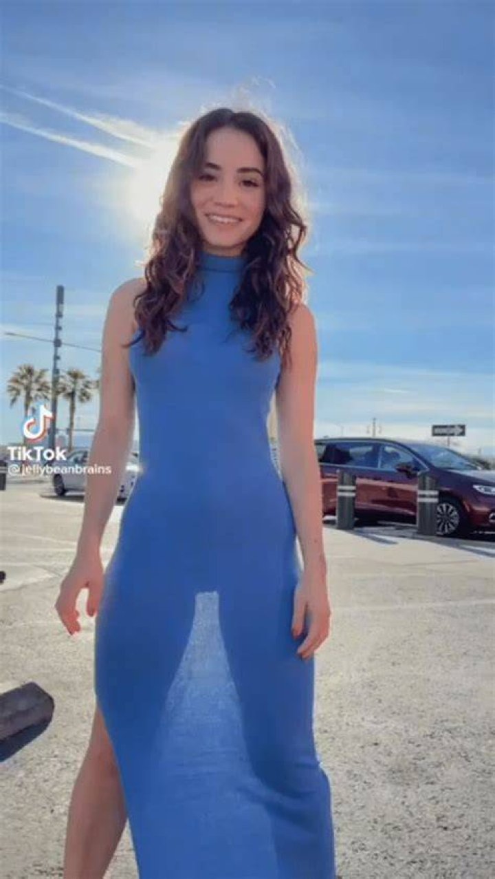 Watch Jellybeanbrains Viral Video Know about Her Real Name, Wiki, Age, Boyfriend, Net Worth