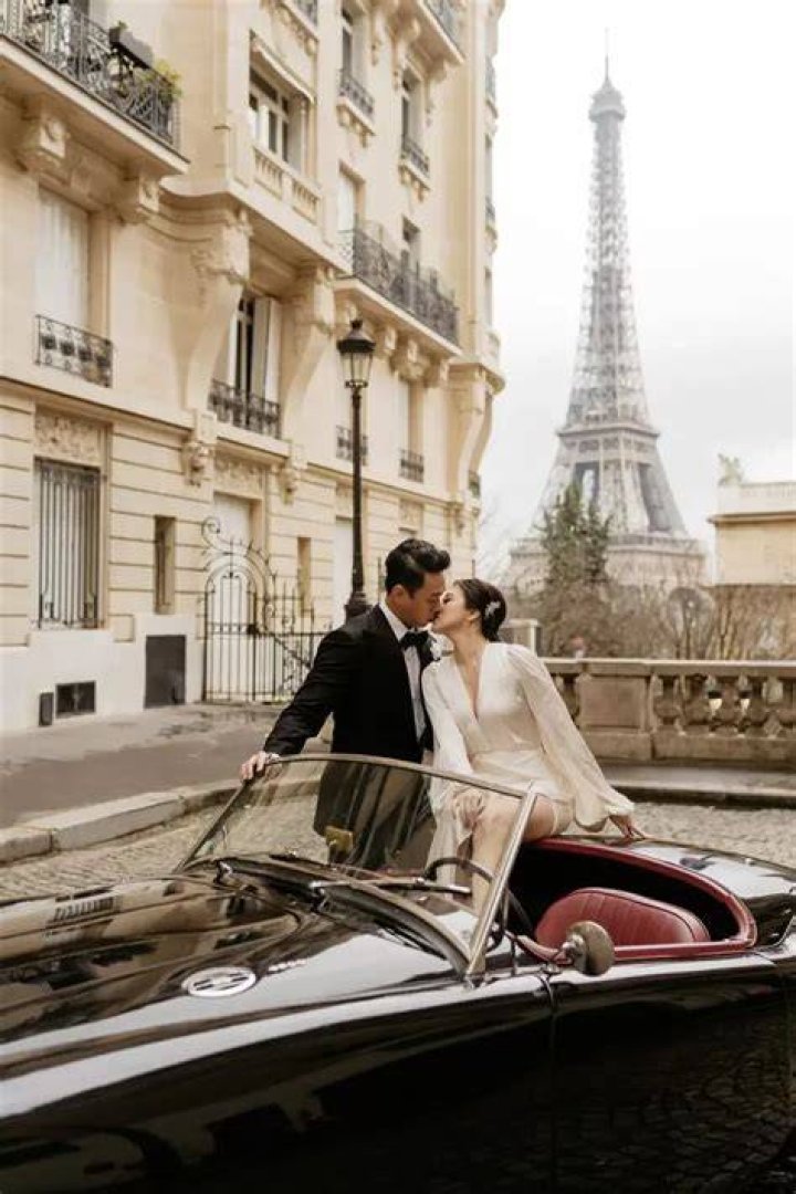 Wedding in Paris SEREBRO soloist Kate Kischuk married the British rapper Slowthai