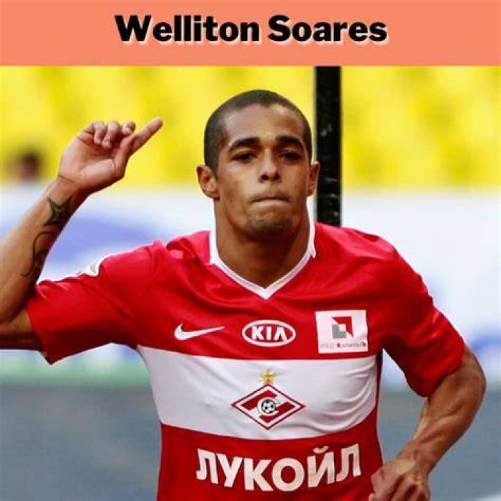 Welliton said: 'Today I use this ability to get shots which are out of the ordinary'