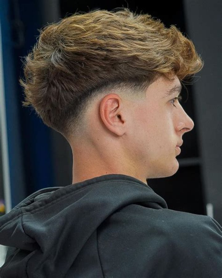 What Is Low Fade? 15 Cool Low Fade Haircuts Men's Hairstyles Low Taper Fade Haircut, Temp Fade