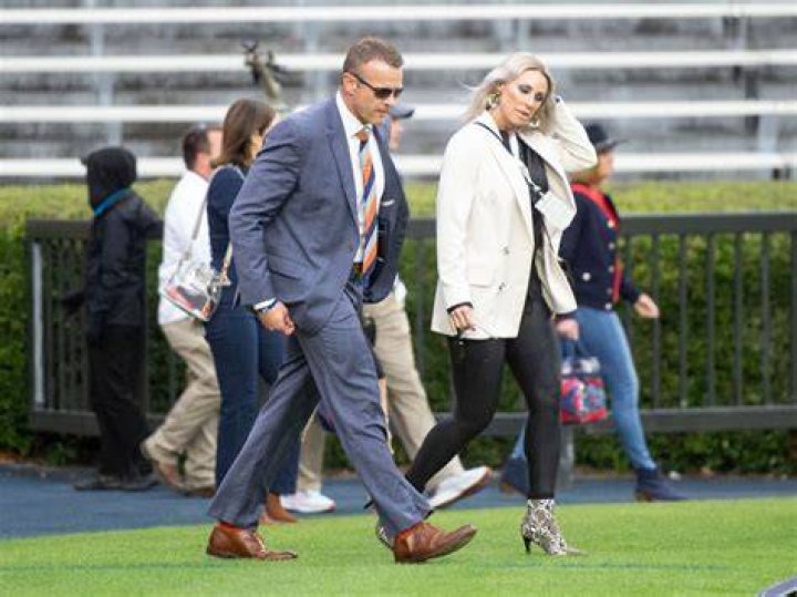 Who Is Bryan Harsin AKA Auburn Coach Girlfriend? Auburn Fires Their Head Coach!