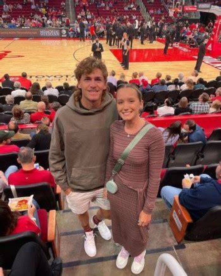 Who is Max Purcell Girlfriend? Know all about Chloe Deith
