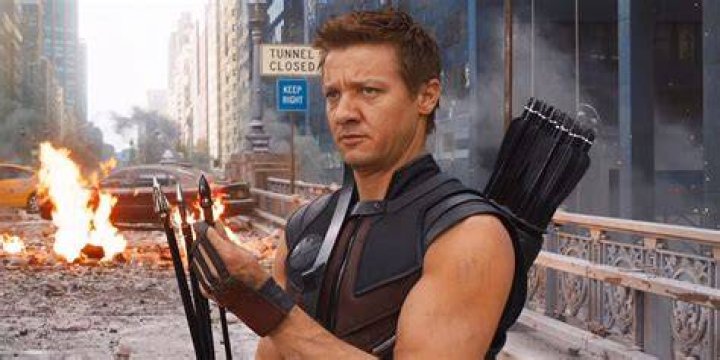 Why Hawkeye's Wife In The Avengers Looks So Familiar YouTube