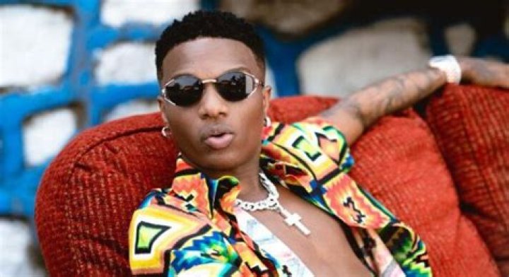 Wizkid's Bio, Cars, Houses and net worth in 2021 ⋆ Sellatease Blog